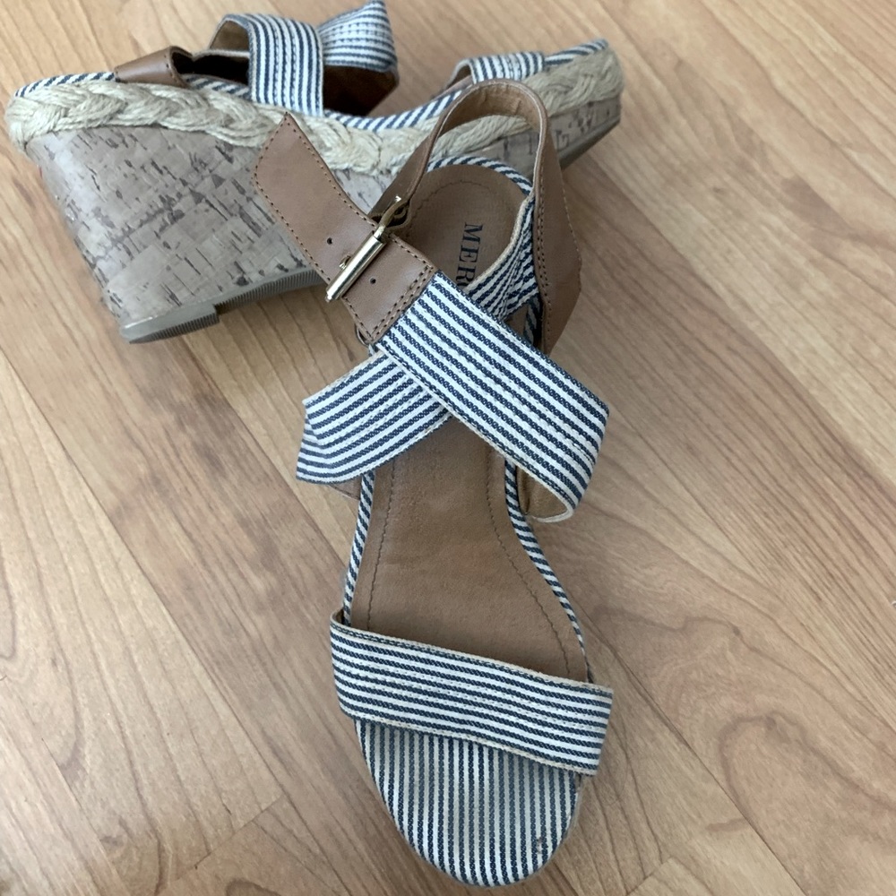 Blue and white striped wedges